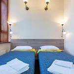 Hotel Simple